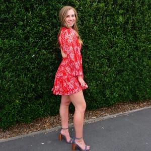 Meet your Posher, Jillian